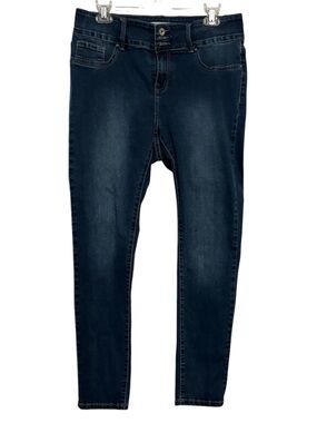 White Mark 3 Button Dark Indigo Skinny Jeans